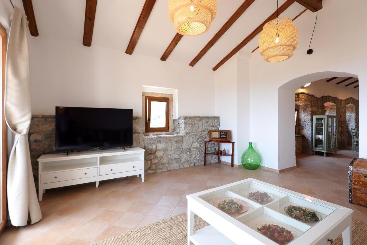 Villa Fani With Jacuzzi Ičići 外观 照片