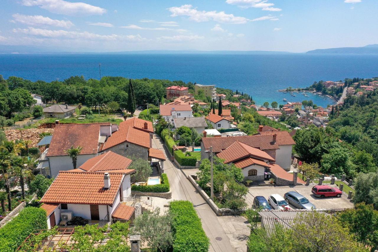 Villa Fani With Jacuzzi Ičići 外观 照片